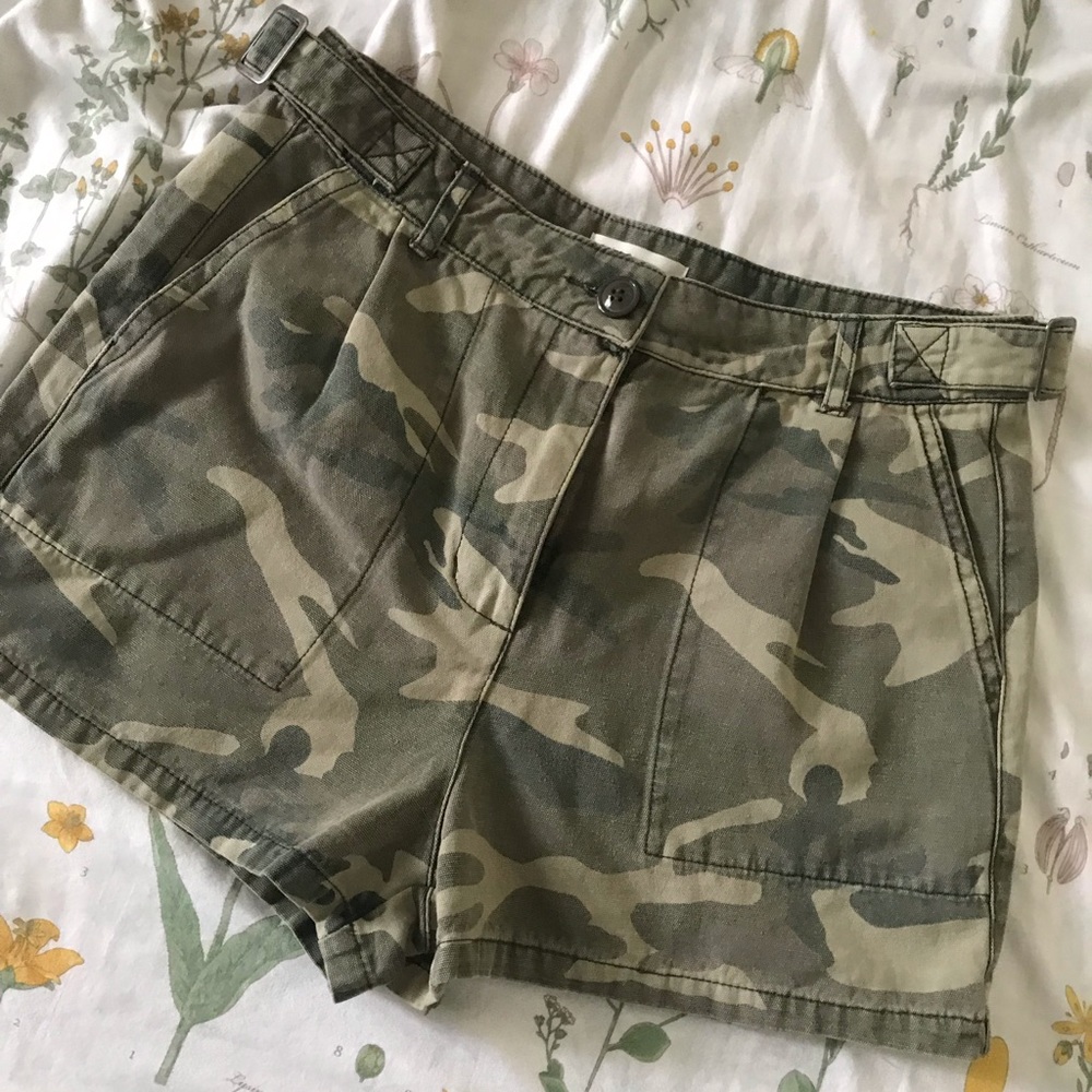 camouflage shorts, only worn twice!